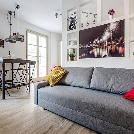 Appartamento Hostly-Giugio'S House-Lungarni And Town Center Pisa Esterno foto